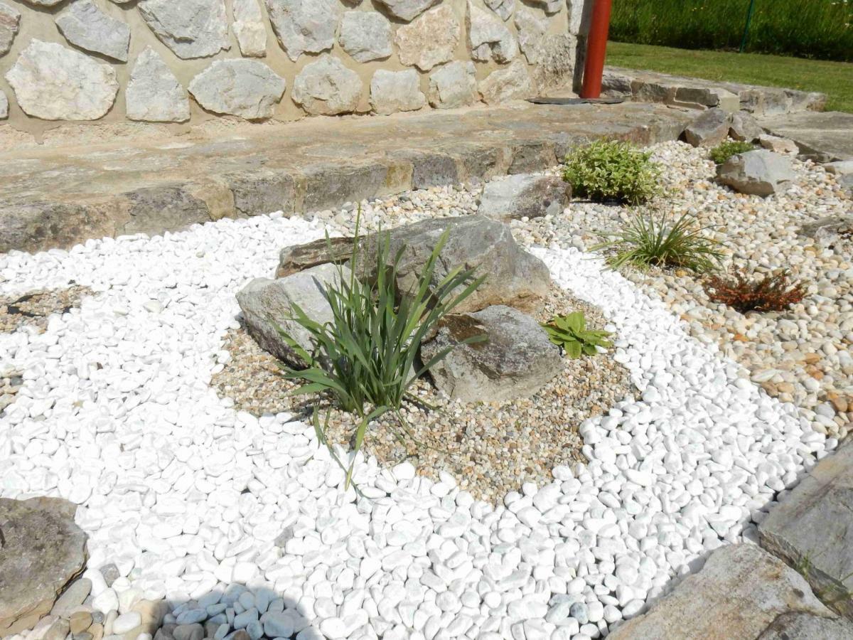 Chata V Moravskem Krasu Sloup  Ngoại thất bức ảnh